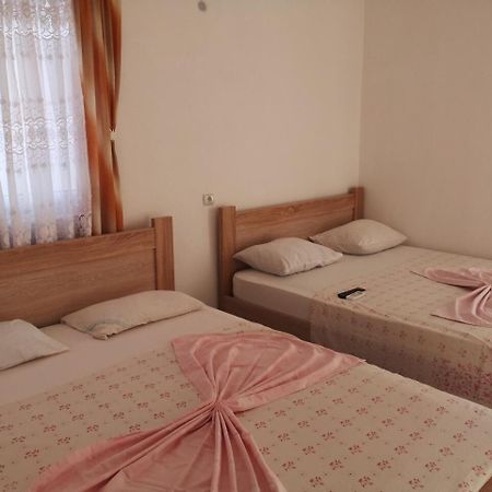 Apartments Daris Ulcinj Room photo