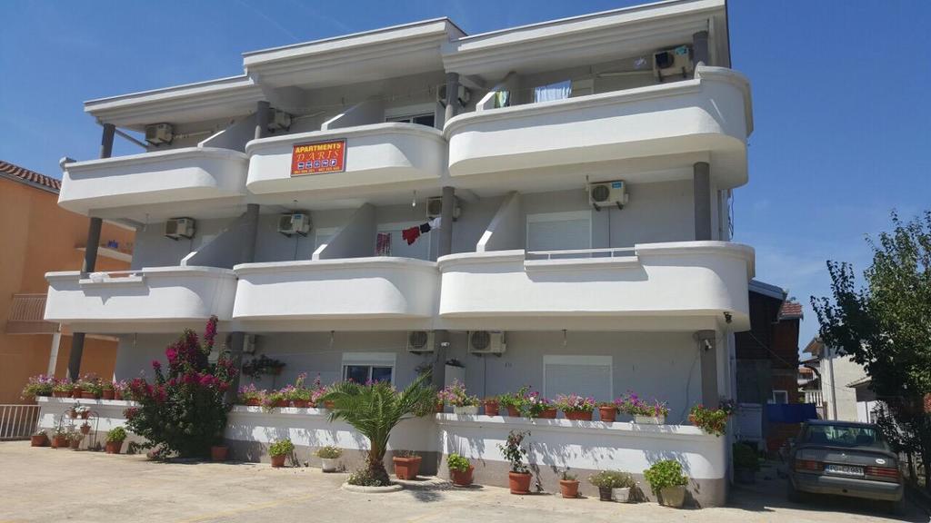 Apartments Daris Ulcinj Exterior photo