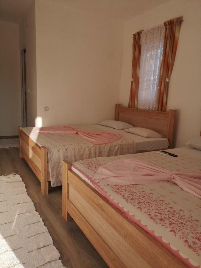 Apartments Daris Ulcinj Room photo